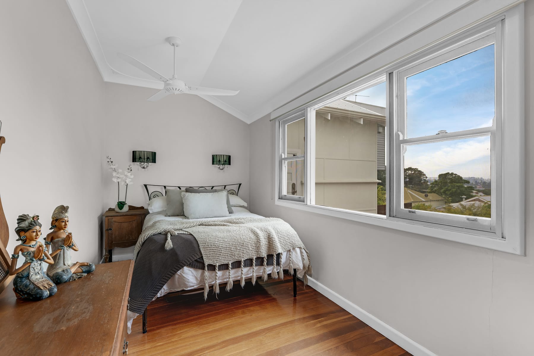 Bright main bedroom